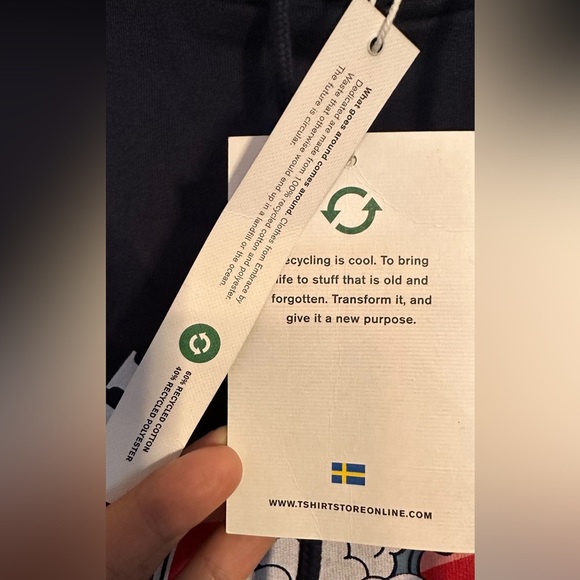 NWT Embrace by Dedicated Happiness Comes in Waves Navy Graphic Hoodie Small - Picture 7 of 7